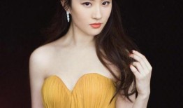 娱乐扒姐爆料刘亦菲视频,娱乐扒姐独家爆料引热议